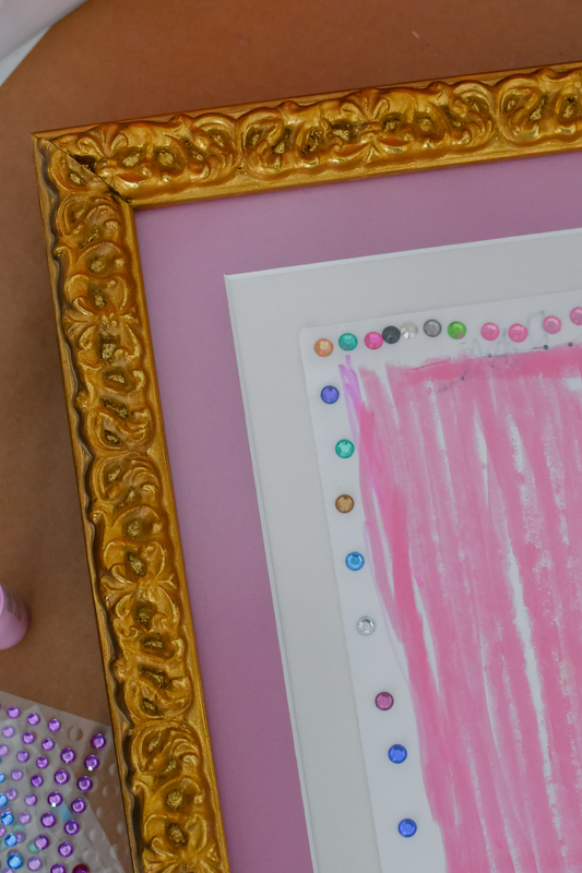 gold vintage picture frame